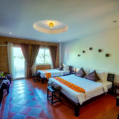 My Unique Villa Siemreap Сіємреап Екстер'єр фото