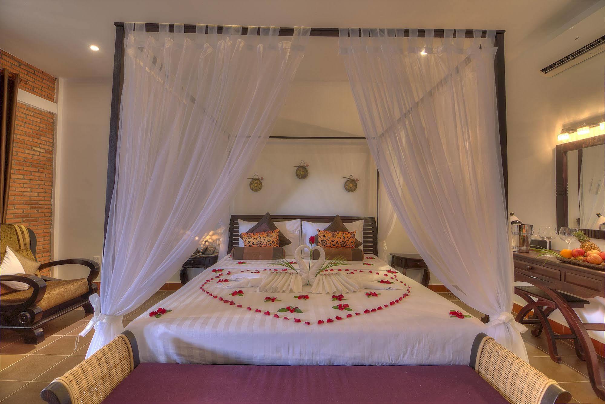 My Unique Villa Siemreap Сіємреап Екстер'єр фото